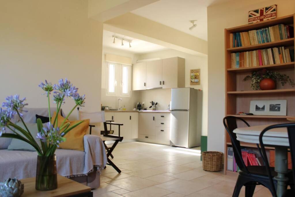 Aretis St Apartment Nafplio Exterior photo